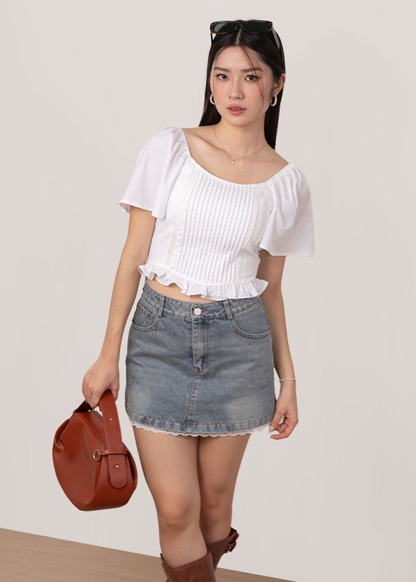 Mistletoe Flutter Sleeves Pleated Top in White