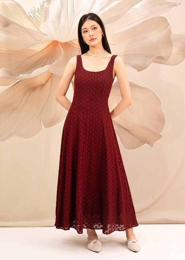 Mirae Daisy Midi Dress in Dark Red