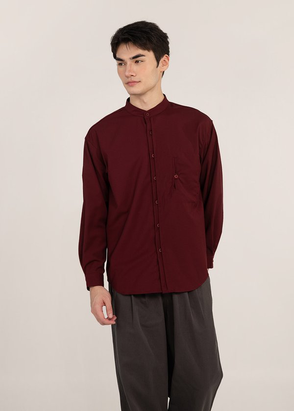(MEN) Oxford Mandarin Collar Shirt in Dark Maroon