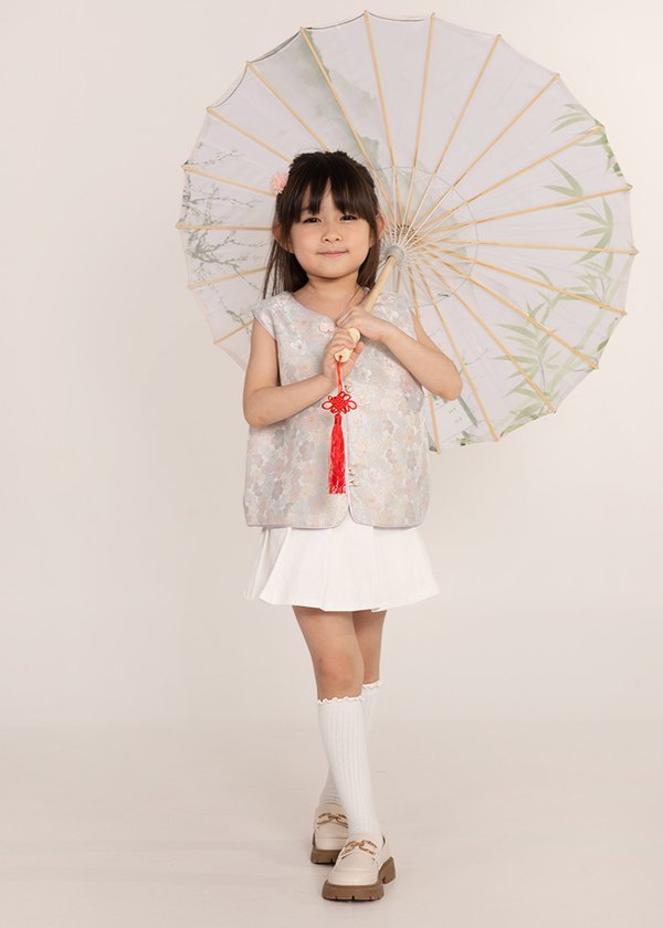 (BABYGIRL) 春 (Chūn) Daisy Qipao Outerwear in Pink