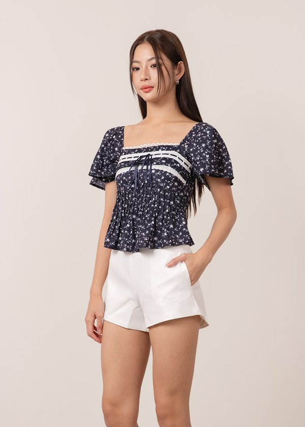 Sugarplum Flutter Sleeve Top in Navy x White Floral Prints