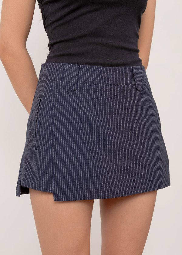 Valence Pinstripe Skorts in Navy