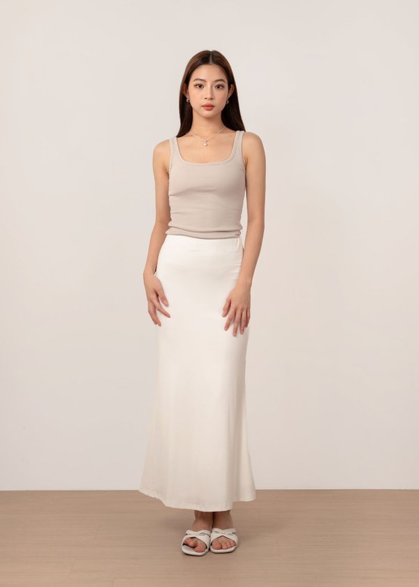 Curvature Midi Mermaid Skirt in White