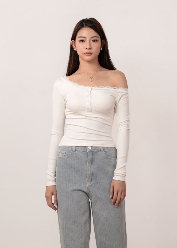 Monique Off Shoulder Top in White
