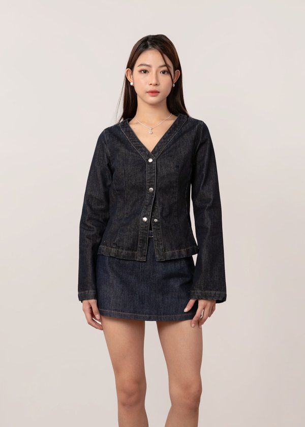 Lumiere Denim Button Long Sleeve Top in Midnight