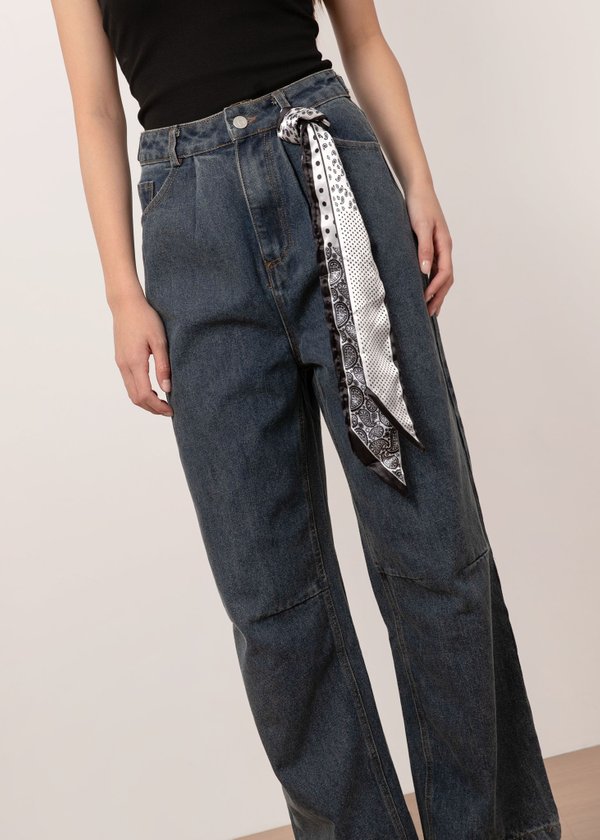 Downtown Wide Legged Jeans in Denim