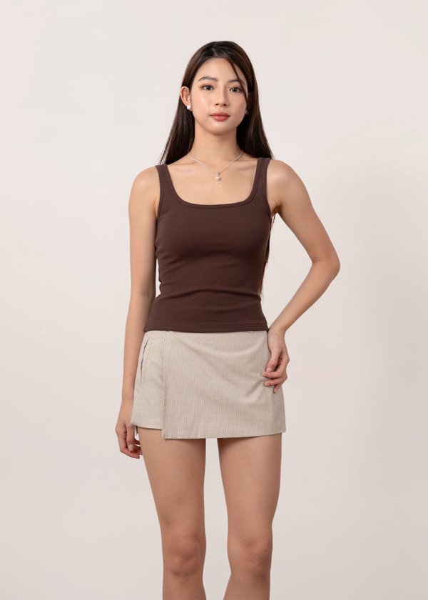 Snatch Babe Tank Top in Mocha Brown