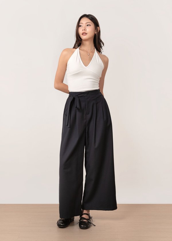 Prestige Highwaisted Pants in Navy