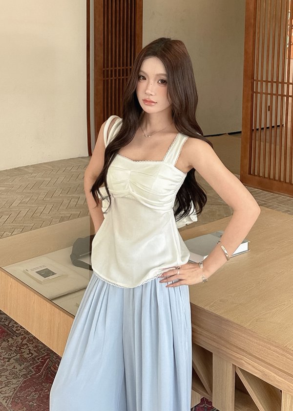 Penelope Sweetheart Top in White