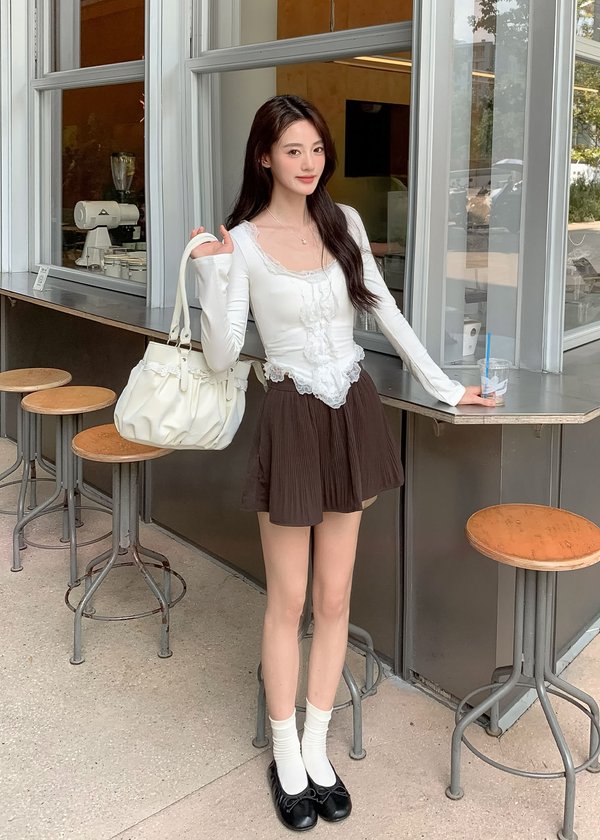 Elodie Pleated Highwaisted Skorts in Espresso Brown