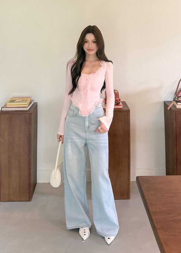 Concrete Straight Cut Denim Jeans in Light Wash