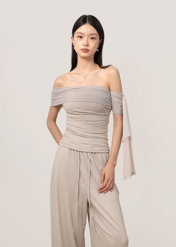 Cloudsoft Off Shoulder Top in Oat *US*