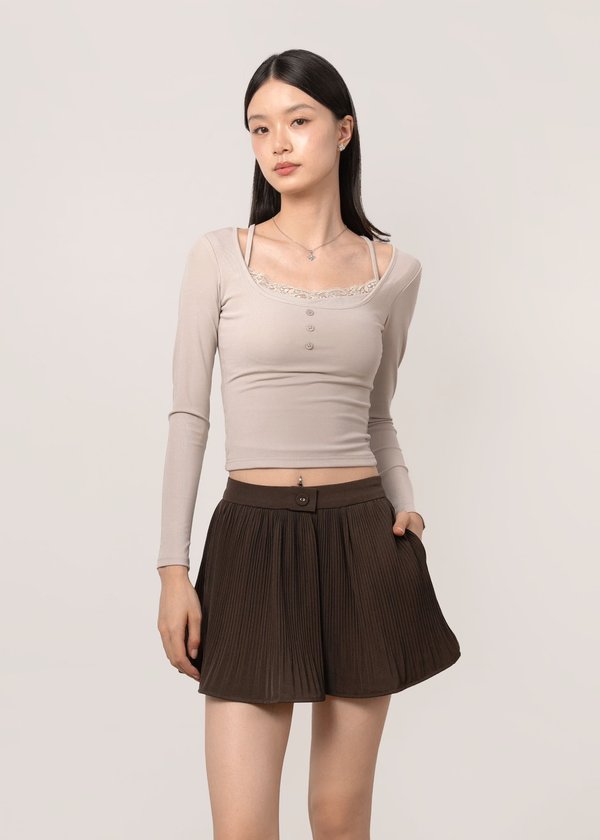 Elodie Pleated Highwaisted Skorts in Espresso Brown