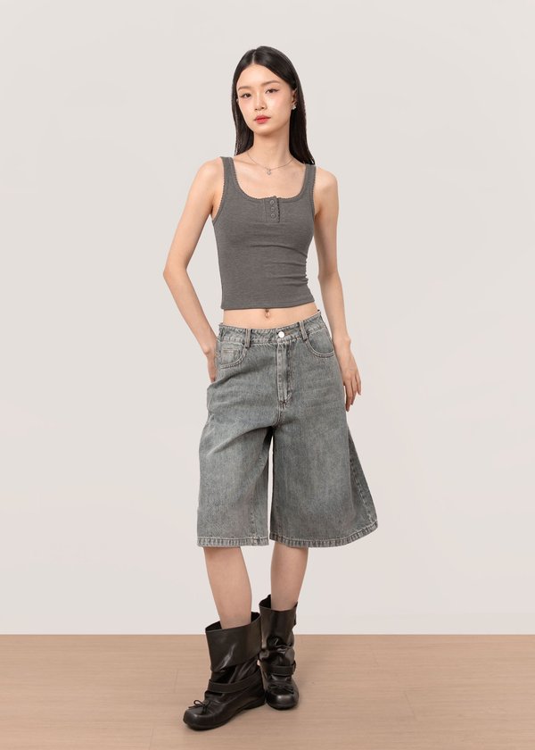 Raw Mid-Low Waisted Denim Jorts in Vintage Wash