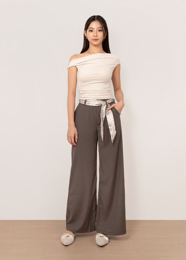 Motif Checkered Straight Cut Pants in Cocoa Grid