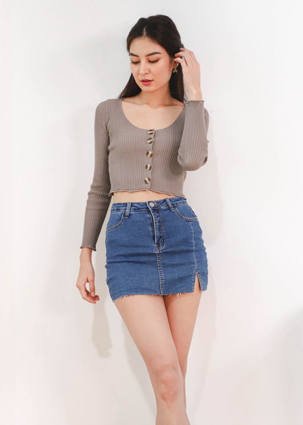 Kris Denim Skorts in Dark Wash