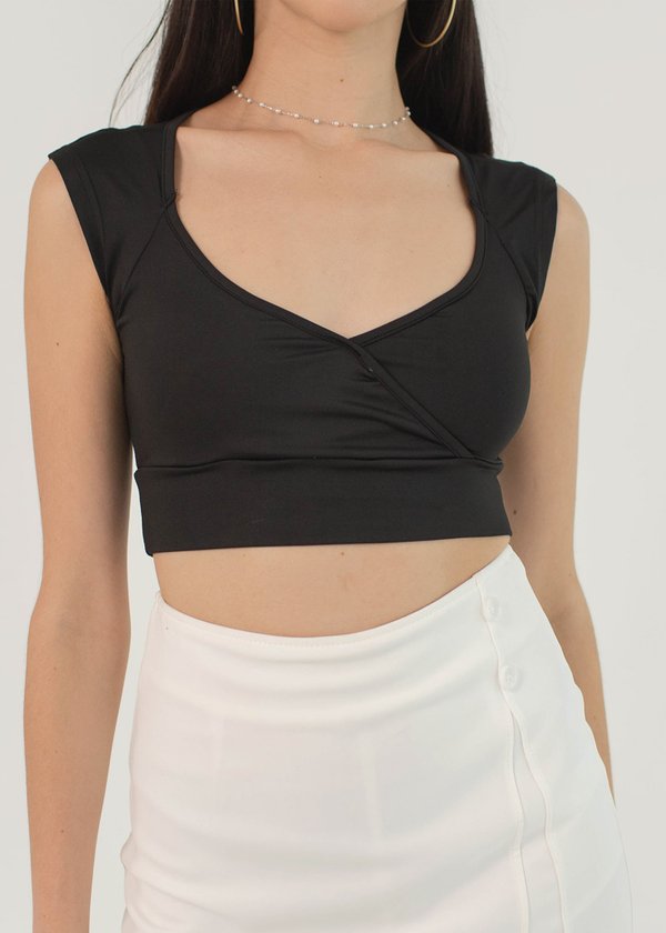 Out & About Padded Top in Black #6stylexclusive