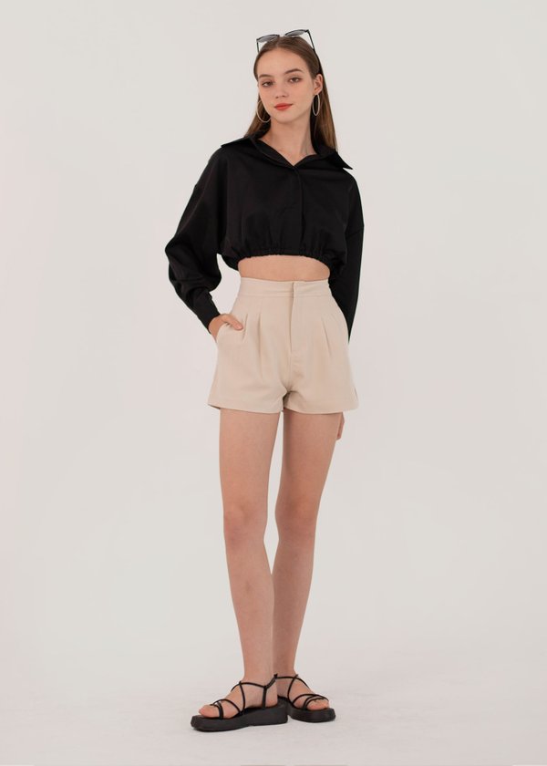 In Tune Contrast Stitch Shorts in Sand #6stylexclusive