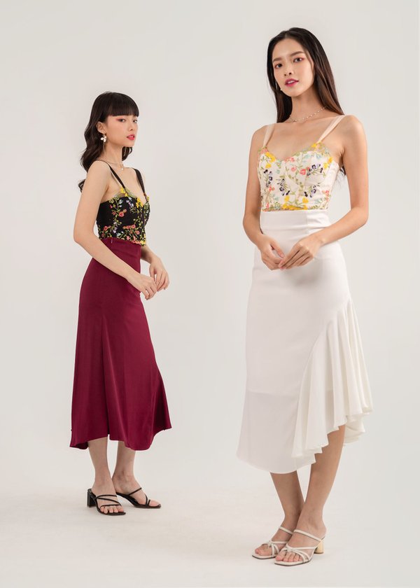Pose With It Pleated Skirt in White 