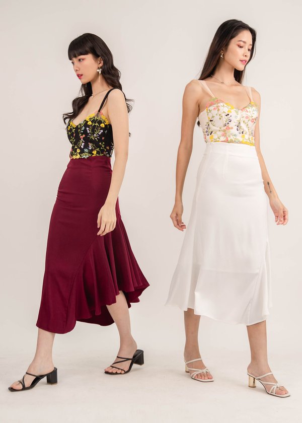 Pose With It Pleated Skirt in Wine Red 